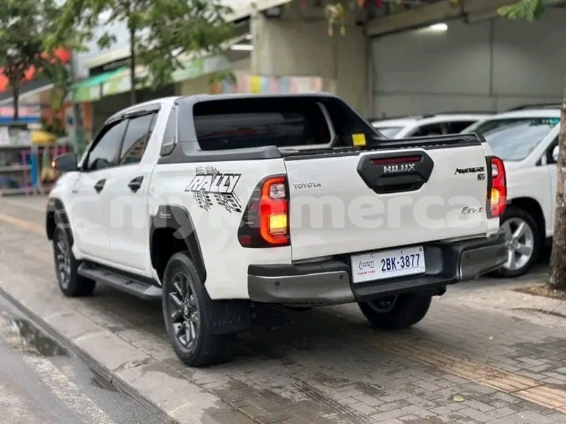 Big with watermark toyota hiluxe revo stung treng province stung treng 9370