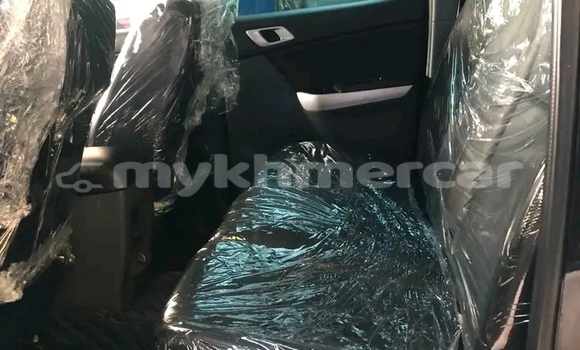 Buy Used Mazda BT-50 Black Car in Banlung in Ratanakiri Province Buy Used Mazda BT-50 Black Car in Banlung in Ratanakiri Province