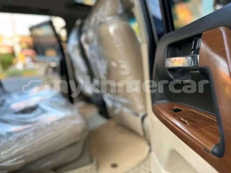 Big with watermark toyota land cruiser prado kampong speu province chbar mon 9377