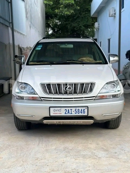 Big with watermark lexus rx 300 kampong speu province chbar mon 9379