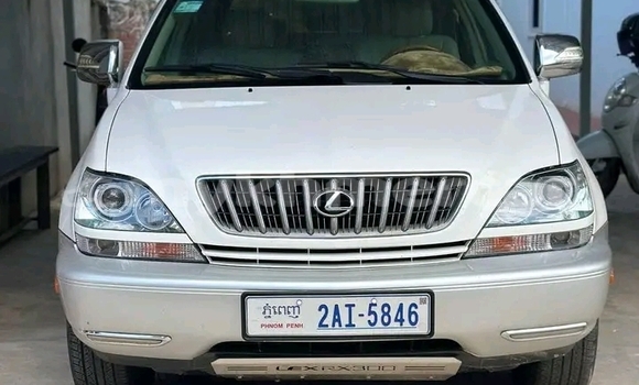 Acheter Occasion Voiture Lexus RX 300 Autre à Chbar Mon, Kampong Speu Province Acheter Occasion Voiture Lexus RX 300 Autre à Chbar Mon, Kampong Speu Province