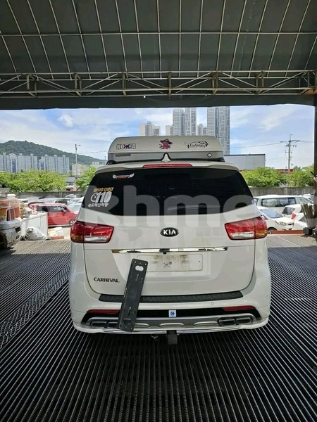 Big with watermark kia carnival kep province kep 9380