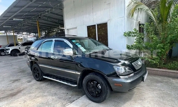 Acheter Occasion Voiture Lexus RX 300 Autre à Chbar Mon, Kampong Speu Province Acheter Occasion Voiture Lexus RX 300 Autre à Chbar Mon, Kampong Speu Province