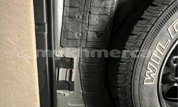 Acheter Occasion Voiture Toyota Highlander Autre à Chbar Mon, Kampong Speu Province Acheter Occasion Voiture Toyota Highlander Autre à Chbar Mon, Kampong Speu Province