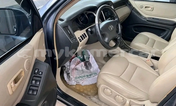 Acheter Occasion Voiture Toyota Highlander Autre à Chbar Mon, Kampong Speu Province Acheter Occasion Voiture Toyota Highlander Autre à Chbar Mon, Kampong Speu Province