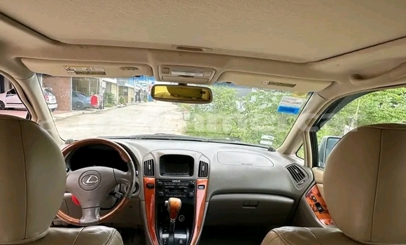 Acheter Occasion Voiture Lexus RX 300 Autre à Chbar Mon, Kampong Speu Province Acheter Occasion Voiture Lexus RX 300 Autre à Chbar Mon, Kampong Speu Province