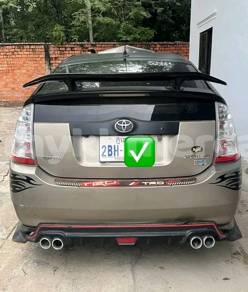Big with watermark toyota prius kampong speu province chbar mon 9393