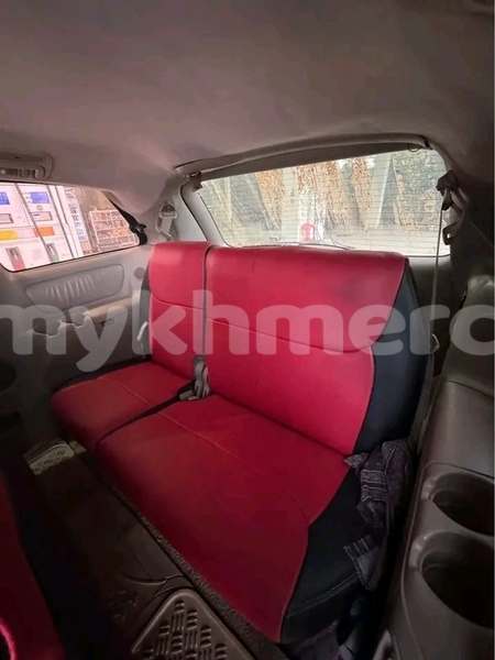 Big with watermark toyota prius kampong speu province chbar mon 9397