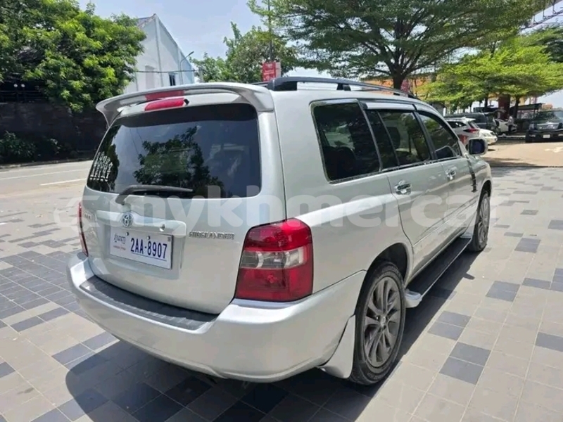 Big with watermark toyota highlander kampong speu province chbar mon 9400