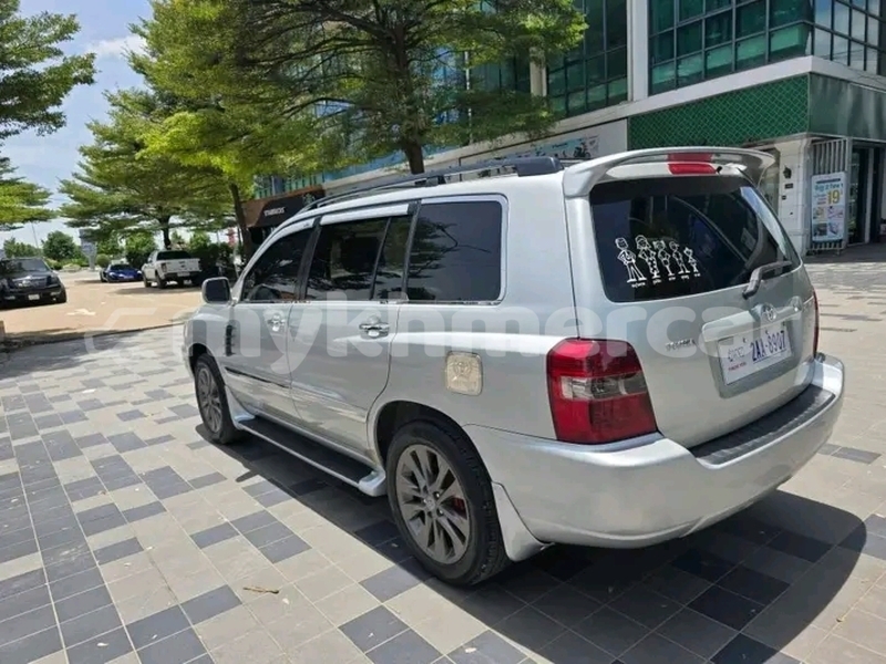 Big with watermark toyota highlander kampong speu province chbar mon 9400