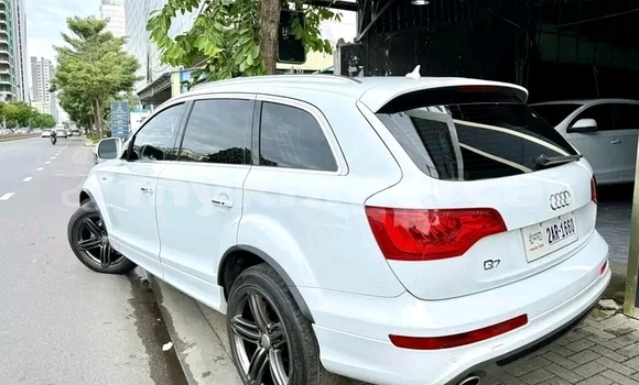 Acheter Occasion Voiture Audi Q7 Blanc à Chbar Mon, Kampong Speu Province Acheter Occasion Voiture Audi Q7 Blanc à Chbar Mon, Kampong Speu Province