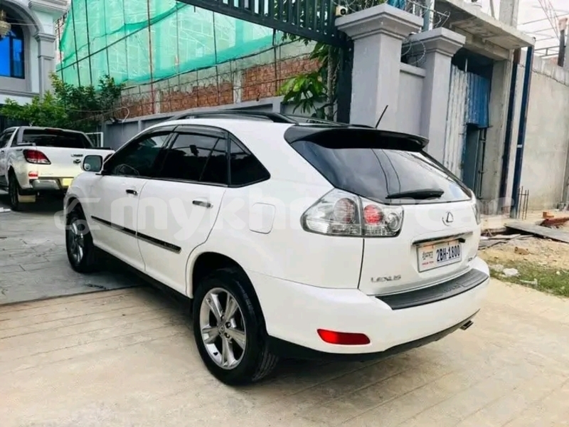 Big with watermark lexus rc f kampong speu province chbar mon 9409