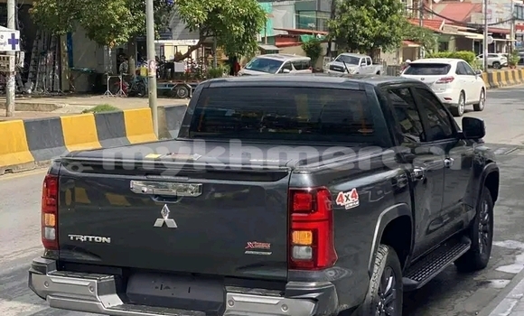 Acheter Occasion Voiture Mitsubishi Triton Autre à Chbar Mon, Kampong Speu Province Acheter Occasion Voiture Mitsubishi Triton Autre à Chbar Mon, Kampong Speu Province