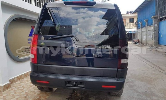 Buy Used Land Rover Discovery Blue Car in Phnom Penh in Phnom Penh Buy Used Land Rover Discovery Blue Car in Phnom Penh in Phnom Penh