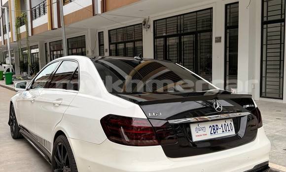 Buy Used Mercedes-Benz E200 White Car in Phnom Penh in Phnom Penh Buy Used Mercedes-Benz E200 White Car in Phnom Penh in Phnom Penh