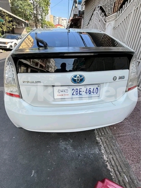 Big with watermark toyota prius preah vihear province cheom ksan 9584