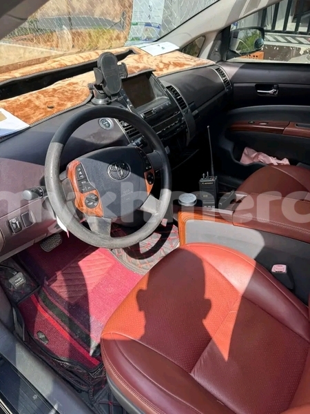 Big with watermark toyota prius svay rieng province bavet 9585