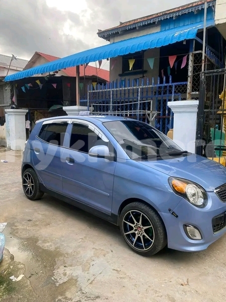 Big with watermark toyota prius kampong speu province chbar mon 9588