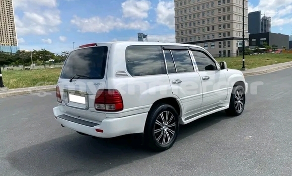 Buy Used Lexus NX Other Car in Chbar Mon in Kampong Speu Province Buy Used Lexus NX Other Car in Chbar Mon in Kampong Speu Province