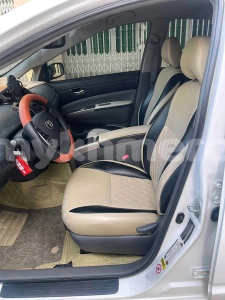 Big with watermark toyota prius kampong speu province chbar mon 9594