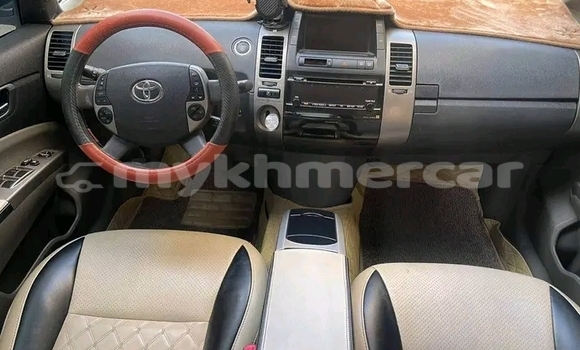 Buy Used Toyota Prius White Car in Chbar Mon in Kampong Speu Province Buy Used Toyota Prius White Car in Chbar Mon in Kampong Speu Province