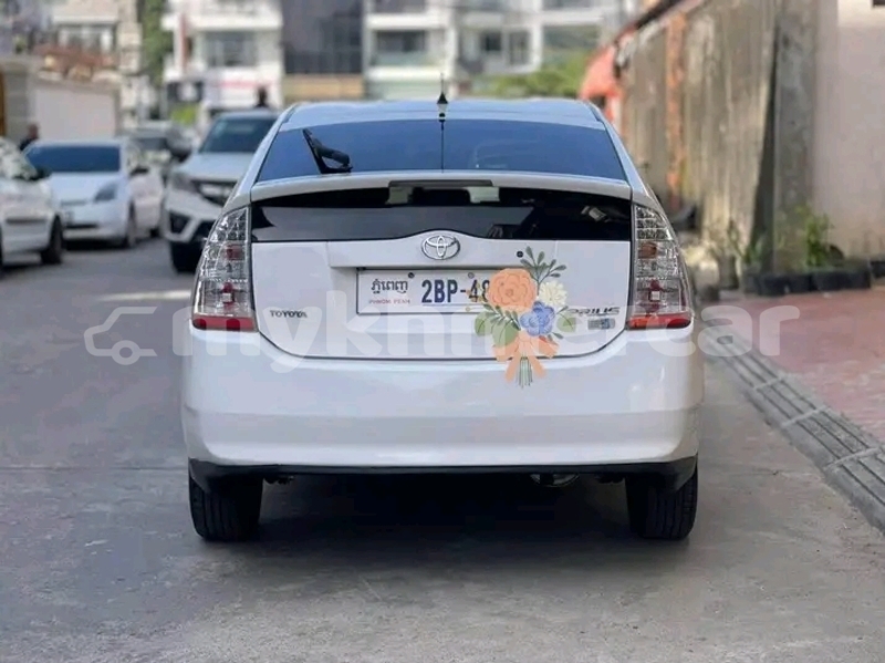 Big with watermark toyota prius kampong speu province chbar mon 9594