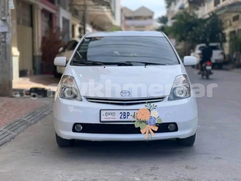 Big with watermark toyota prius kampong speu province chbar mon 9594