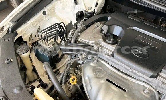 Buy Used Toyota Camry White Car in Chbar Mon in Kampong Speu Province Buy Used Toyota Camry White Car in Chbar Mon in Kampong Speu Province