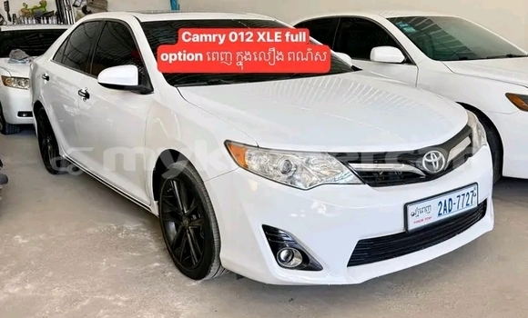 Buy Used Toyota Camry White Car in Chbar Mon in Kampong Speu Province Buy Used Toyota Camry White Car in Chbar Mon in Kampong Speu Province