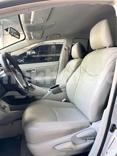 Big with watermark toyota prius kampong cham province kampong cham 9601