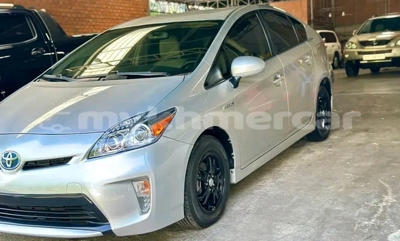 Buy Used Toyota Prius Other Car in Kampong Cham in Kampong Cham Province Buy Used Toyota Prius Other Car in Kampong Cham in Kampong Cham Province