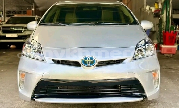 Buy Used Toyota Prius Other Car in Kampong Cham in Kampong Cham Province Buy Used Toyota Prius Other Car in Kampong Cham in Kampong Cham Province