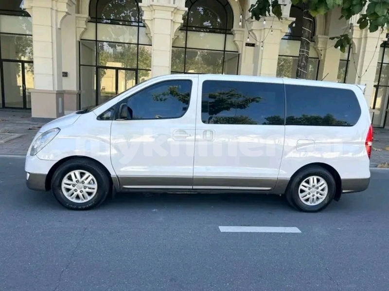 Big with watermark hyundai h1 kampong speu province chbar mon 9605