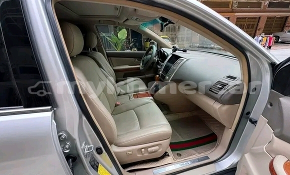 Buy Used Lexus LX 570 Other Car in Chbar Mon in Kampong Speu Province Buy Used Lexus LX 570 Other Car in Chbar Mon in Kampong Speu Province