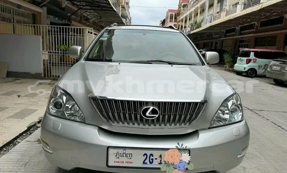 Buy Used Lexus LX 570 Other Car in Chbar Mon in Kampong Speu Province Buy Used Lexus LX 570 Other Car in Chbar Mon in Kampong Speu Province