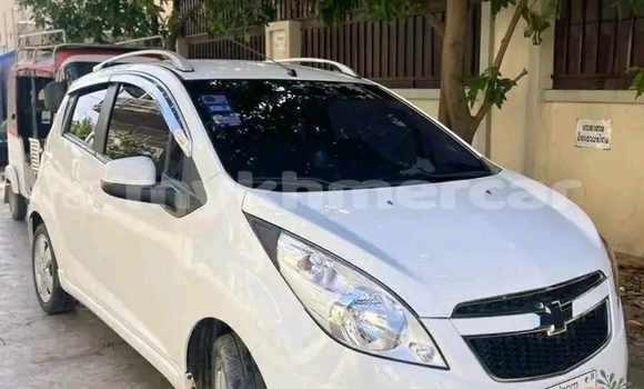 Buy Used Chevrolet Spark White Car in Chbar Mon in Kampong Speu Province Buy Used Chevrolet Spark White Car in Chbar Mon in Kampong Speu Province