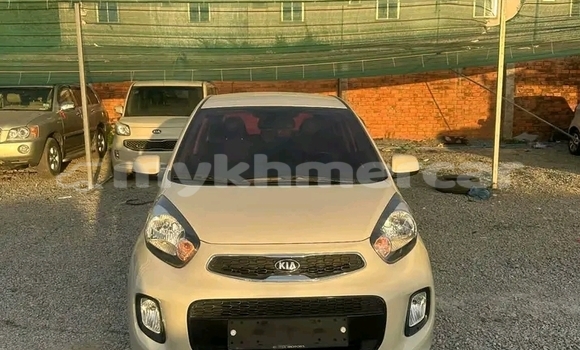 Buy Used Kia Morning White Car in Ta Khmau in Kandal Province Buy Used Kia Morning White Car in Ta Khmau in Kandal Province