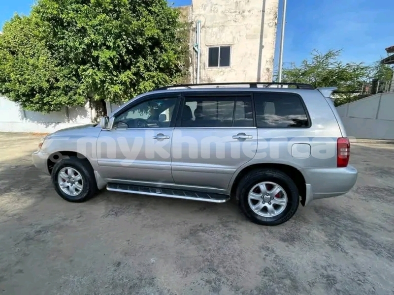 Big with watermark toyota highlander kampot province kampot 9612
