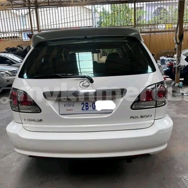 Big with watermark lexus rx 300 kampong speu province chbar mon 9613