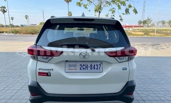 Buy Used Toyota Rush White Car in Chbar Mon in Kampong Speu Province Buy Used Toyota Rush White Car in Chbar Mon in Kampong Speu Province