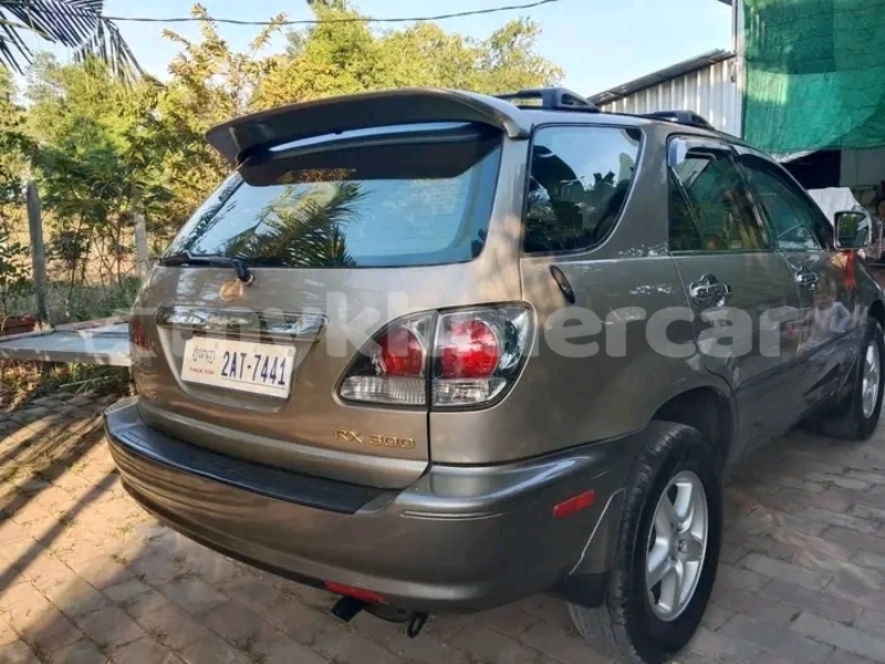 Big with watermark lexus rx 300 kampong speu province chbar mon 9620