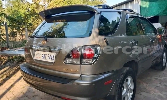 Buy Used Lexus RX 300 Other Car in Chbar Mon in Kampong Speu Province Buy Used Lexus RX 300 Other Car in Chbar Mon in Kampong Speu Province