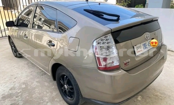 Buy Used Toyota Prius Other Car in Chbar Mon in Kampong Speu Province Buy Used Toyota Prius Other Car in Chbar Mon in Kampong Speu Province