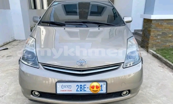 Buy Used Toyota Prius Other Car in Chbar Mon in Kampong Speu Province Buy Used Toyota Prius Other Car in Chbar Mon in Kampong Speu Province