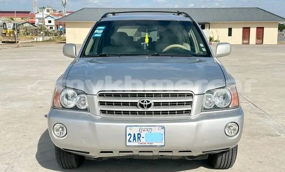 Buy Used Toyota Highlander Other Car in Chbar Mon in Kampong Speu Province Buy Used Toyota Highlander Other Car in Chbar Mon in Kampong Speu Province