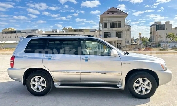 Buy Used Toyota Highlander Other Car in Chbar Mon in Kampong Speu Province Buy Used Toyota Highlander Other Car in Chbar Mon in Kampong Speu Province