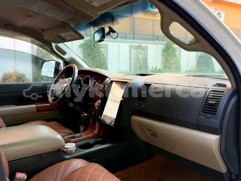 Big with watermark toyota tundra kampong speu province chbar mon 9628