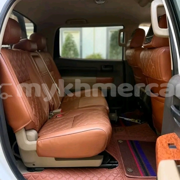 Big with watermark toyota tundra kampong speu province chbar mon 9628
