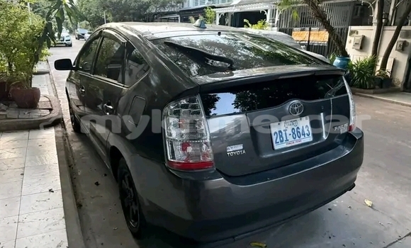 Buy Used Toyota Prius Other Car in Chbar Mon in Kampong Speu Province Buy Used Toyota Prius Other Car in Chbar Mon in Kampong Speu Province
