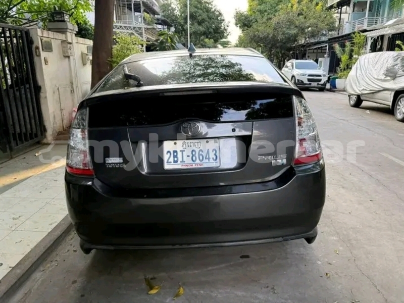 Big with watermark toyota prius kampong speu province chbar mon 9629